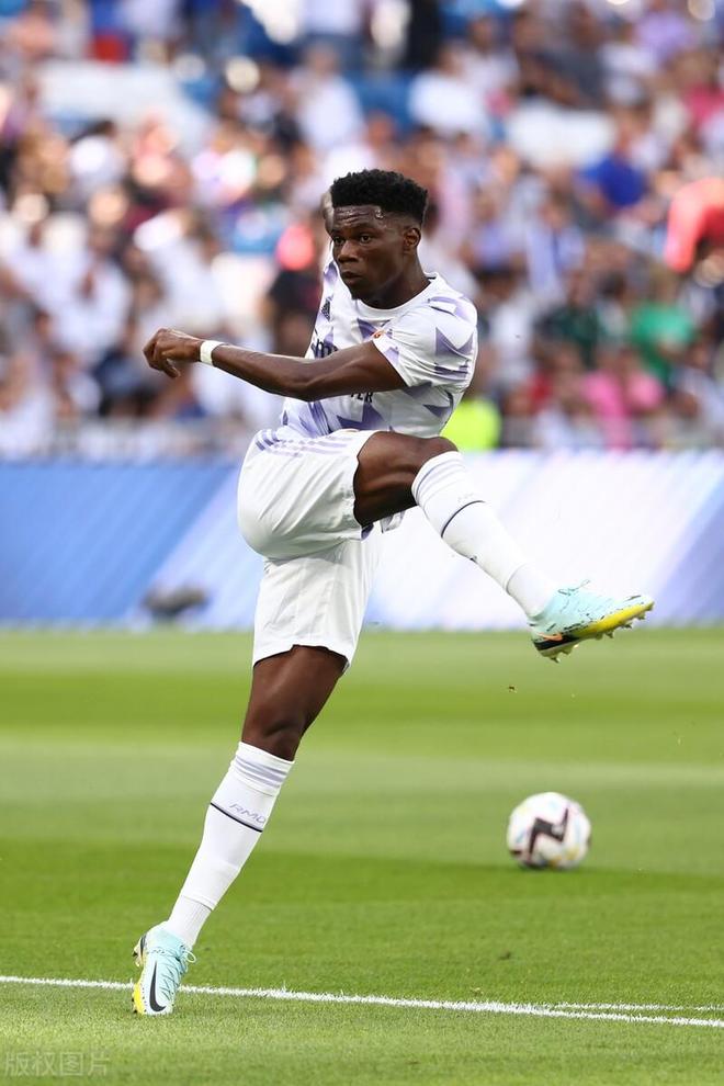 关于皇家马德里国际比赛日豪取连胜，志在法甲名次提升，赛场秩序良好，高层口径保持一致的信息-英雄联盟S15