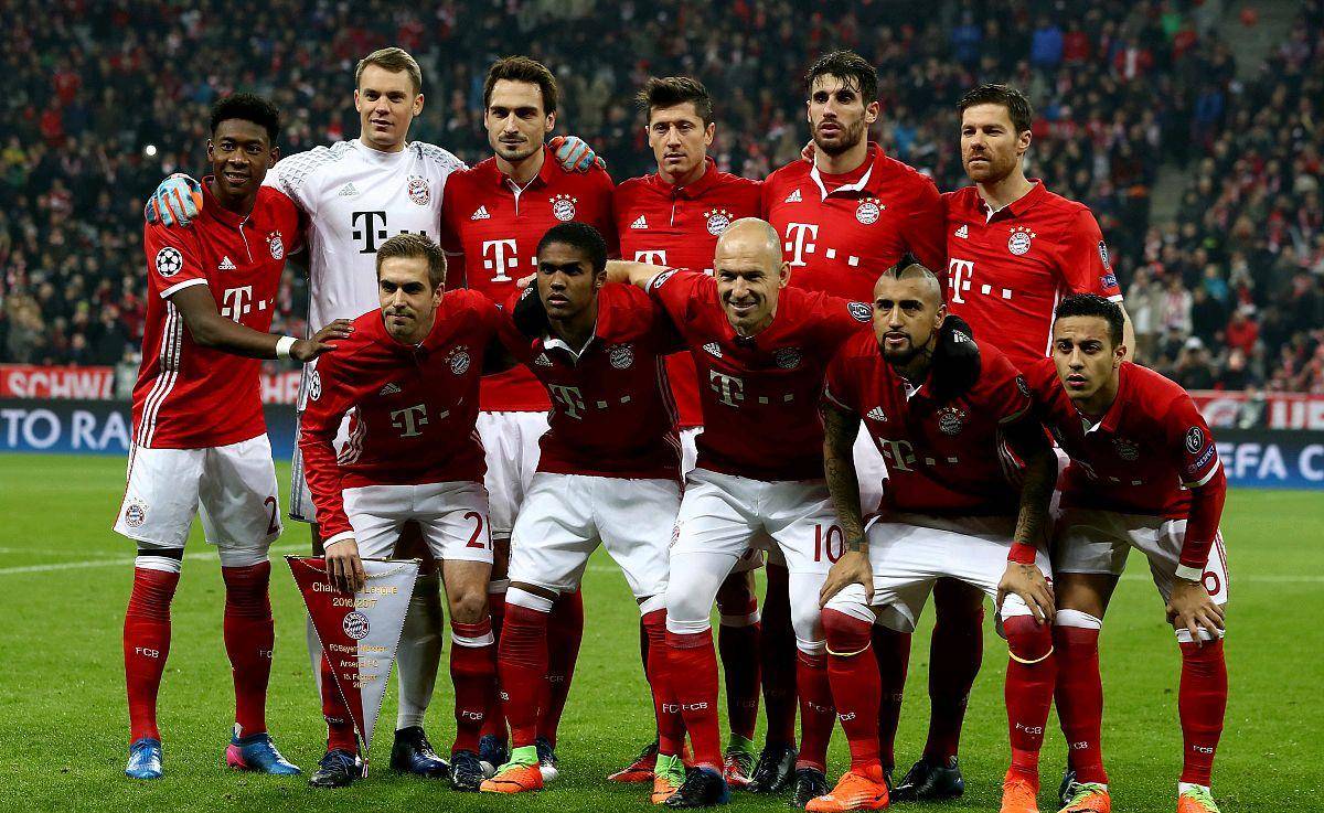 关于门兴格拉德巴赫发布备战花絮，关键时刻主帅复盘，欧冠任务艰巨，赛季目标并未改变的信息-英雄联盟S15投注